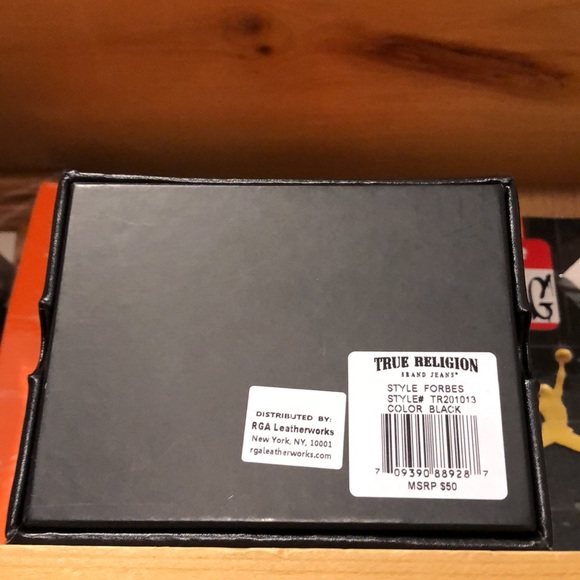 TRUE RELIGION-men’s black ‘FORBES’ leather wallet - Picture 8 of 8
